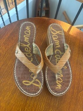 Sam Edelman Tan Leather Thong Sandals with Gold Button